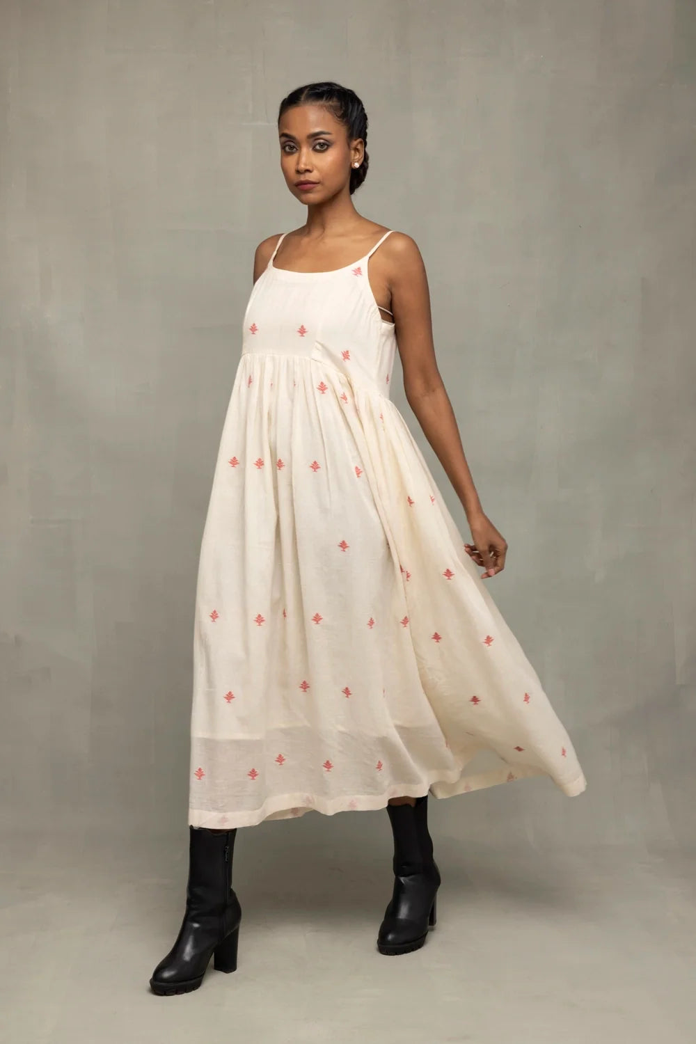 Cream Red Dheki Pure Cotton Jamdani Dress-Sutra Art of Clothing