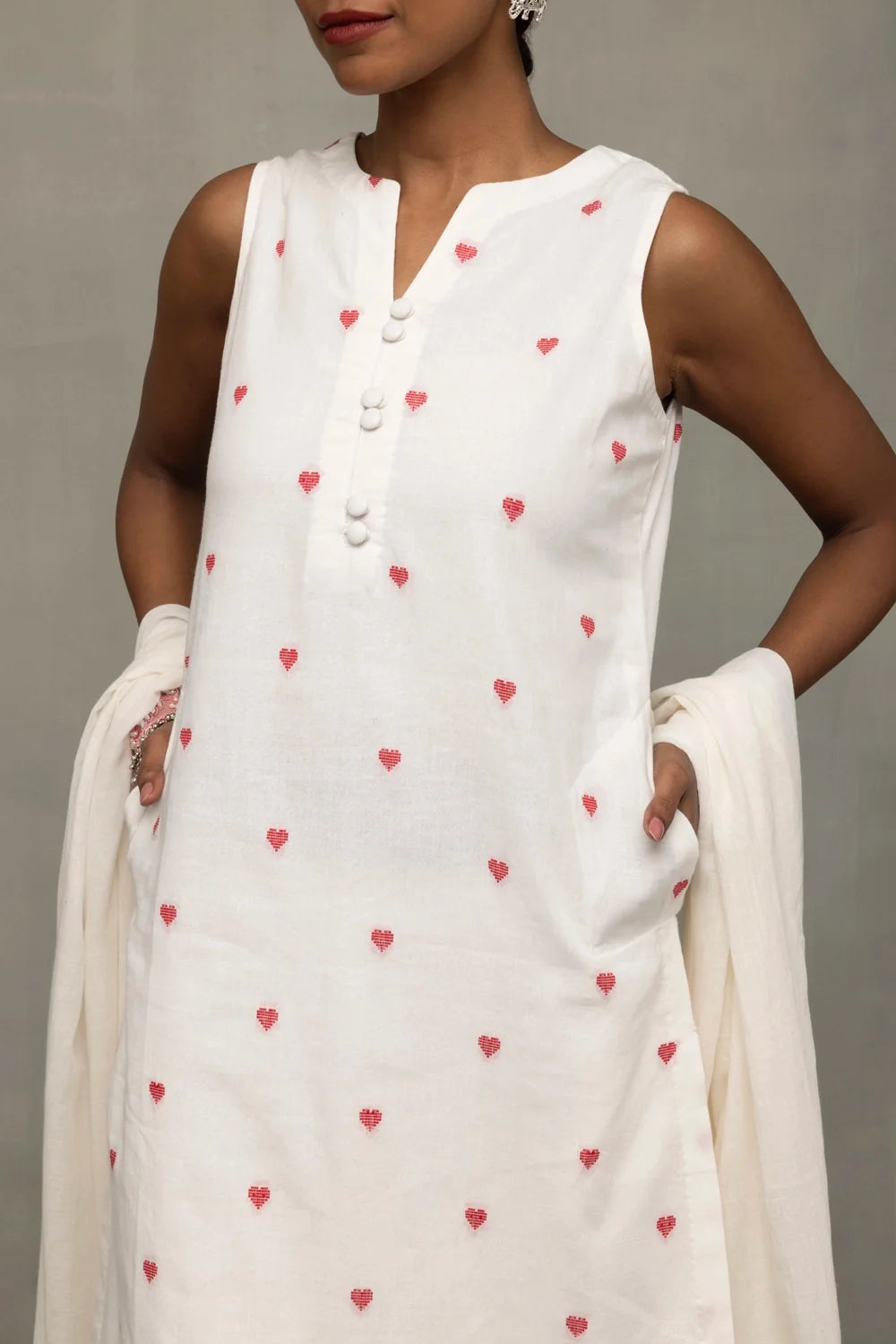 Close Up of Hearts Motif Weave on White Red South Cotton Kurta