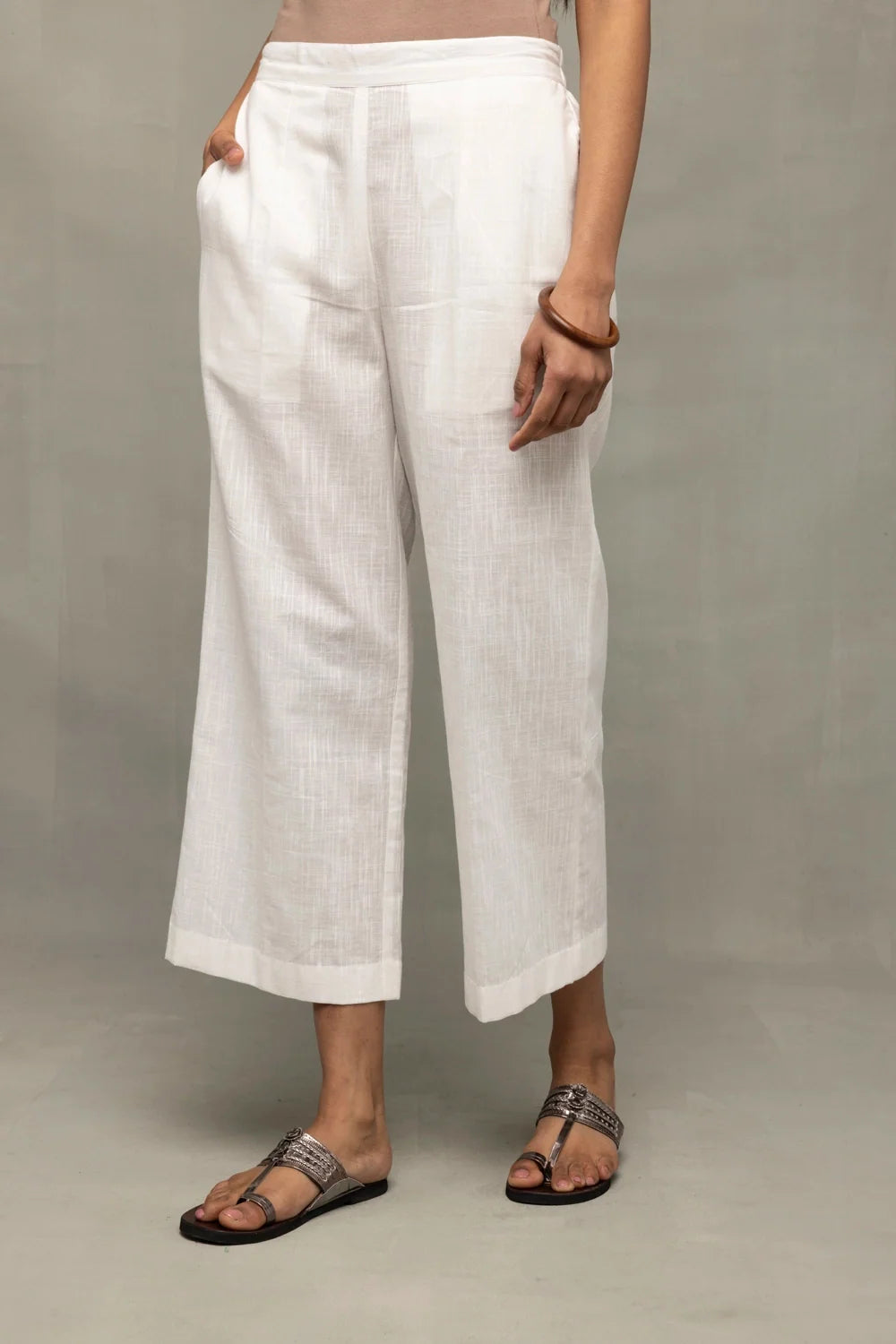 White Slub Cotton Kurta Set with Jamdani Dupatta-Sutra Art of Clothing