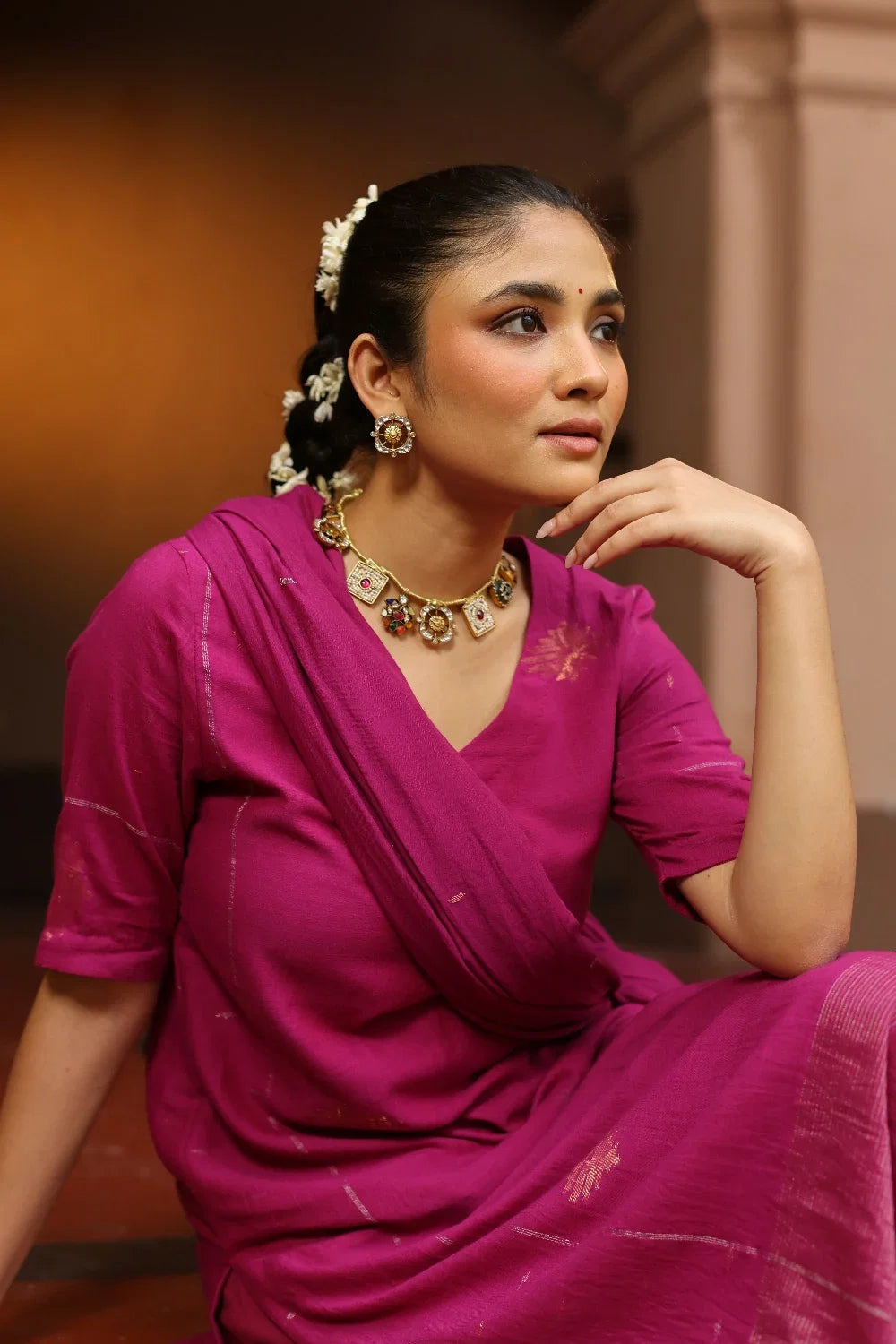 Close Up of Zari Jamdani Weave Motifs on Rani Pink Pure Cotton Kurta