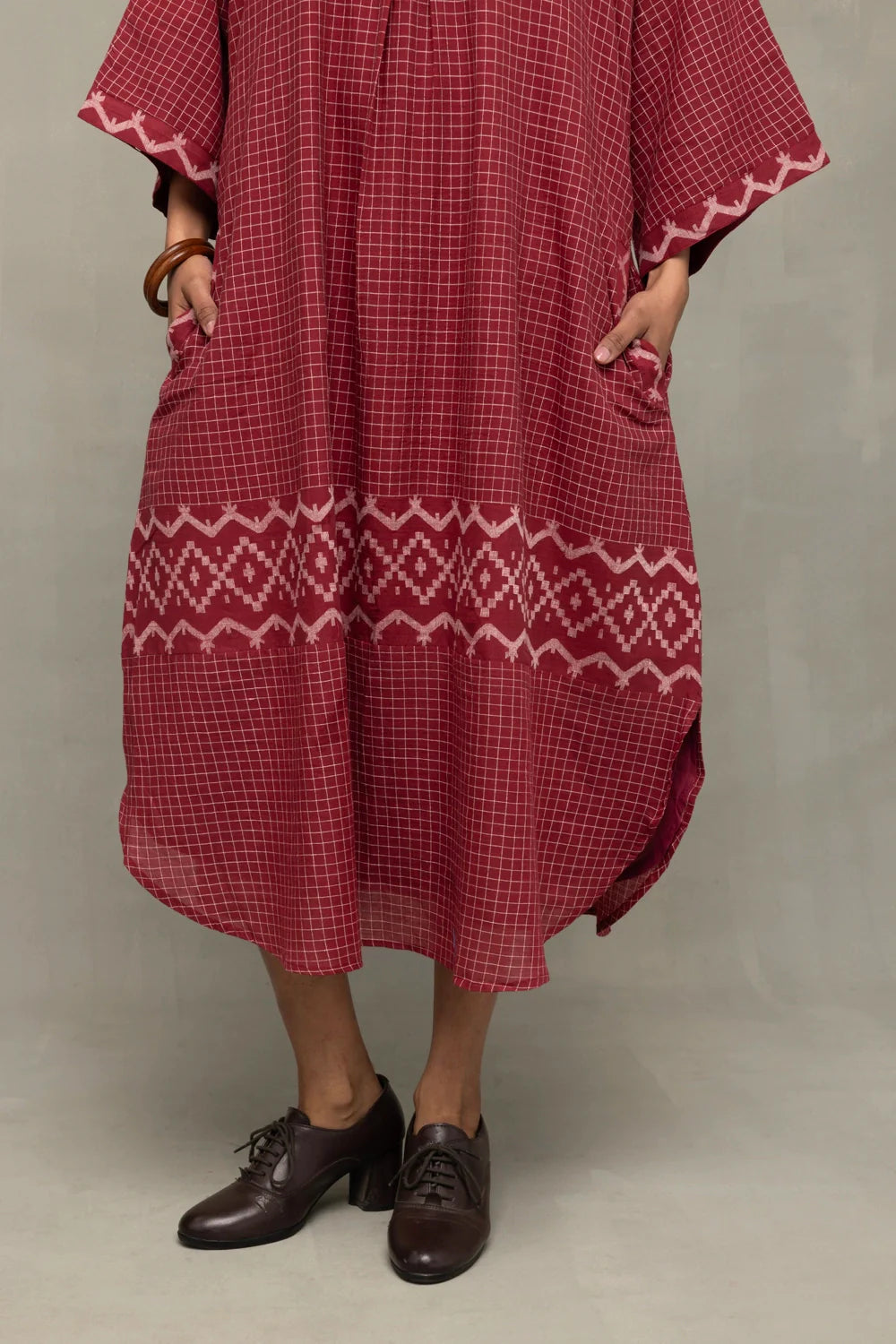 Elegant Crimson Checkered Jamdani Kaftan Dress for Festive Wear