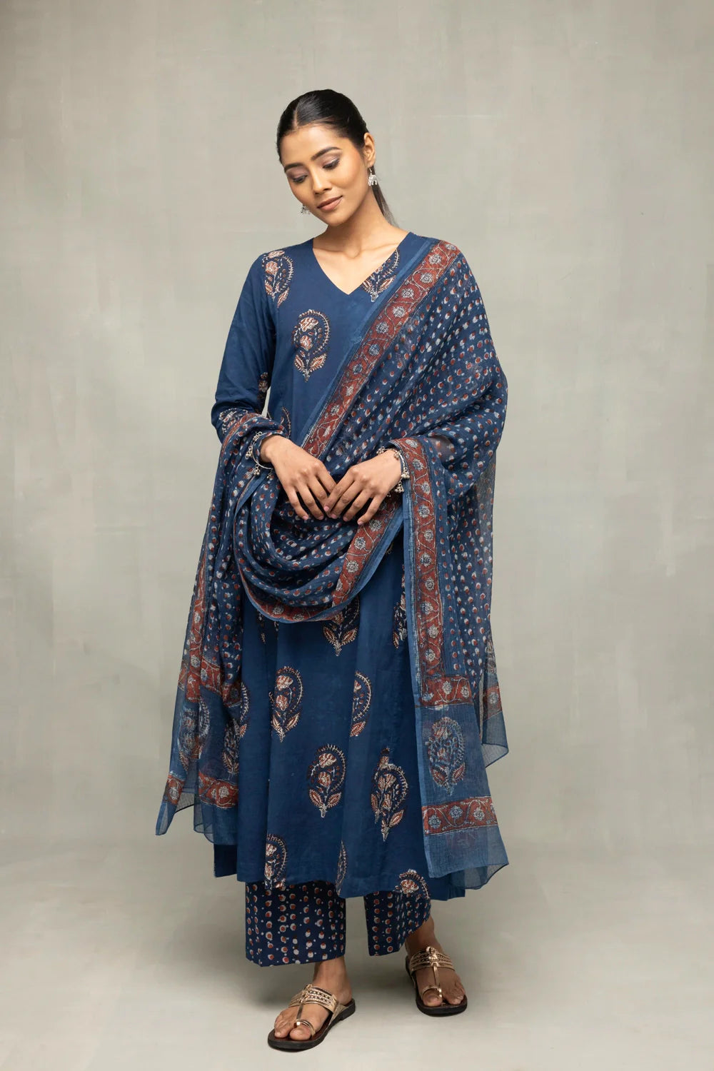 Elegant Indigo Hand Block Printed Kurta Set with Dupatta for Festive Wear