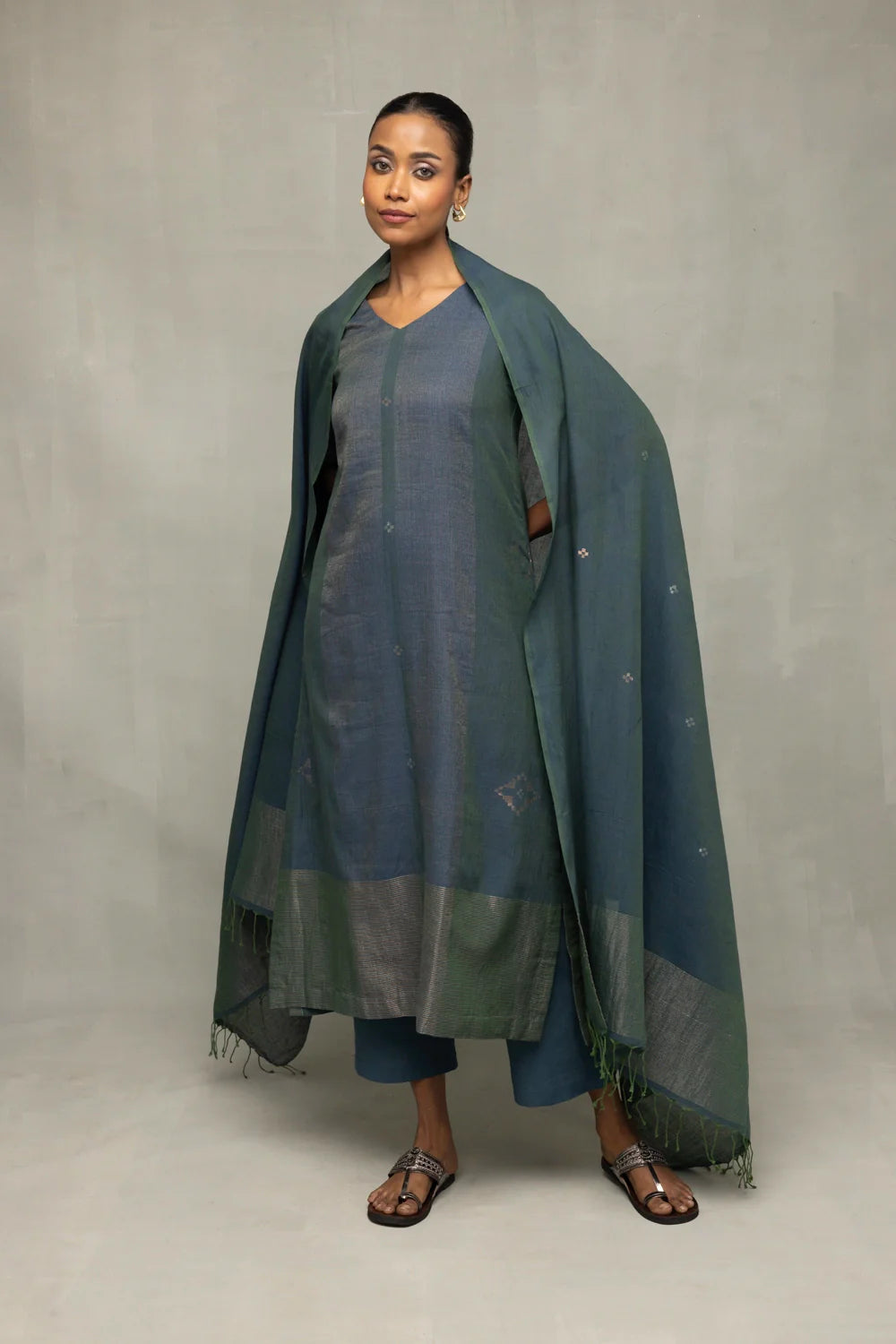 Elegant Teal Jamdani Kurta Set with Silver Zari Border for Festive Wear