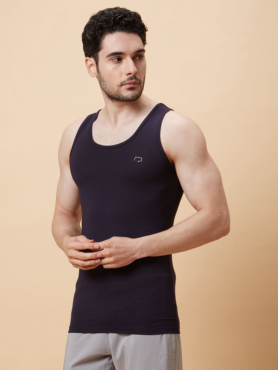 #color_navy