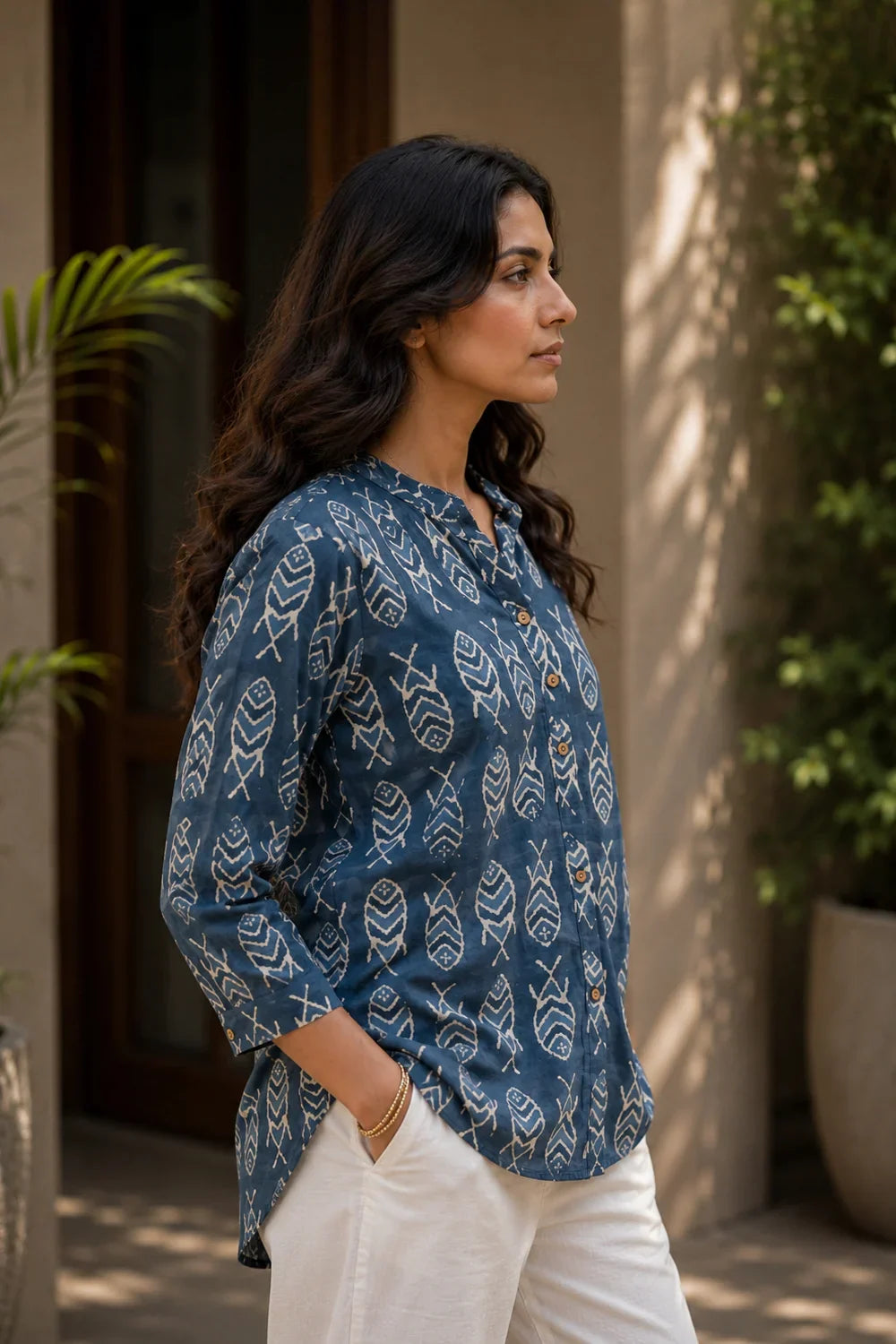 Dark Blue Pure Cotton Fish Block Print Top-Sutra Art of Clothing