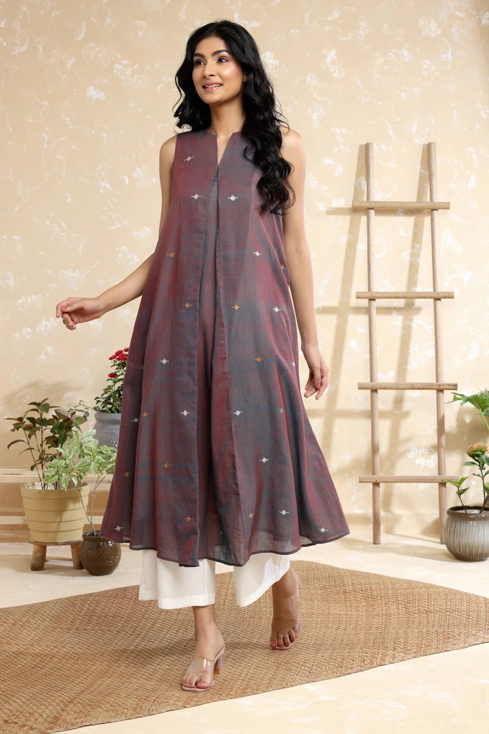 Handwoven Brown Duo Tone Soft Cotton Jamdani Kurta Set with Traditional Motifs