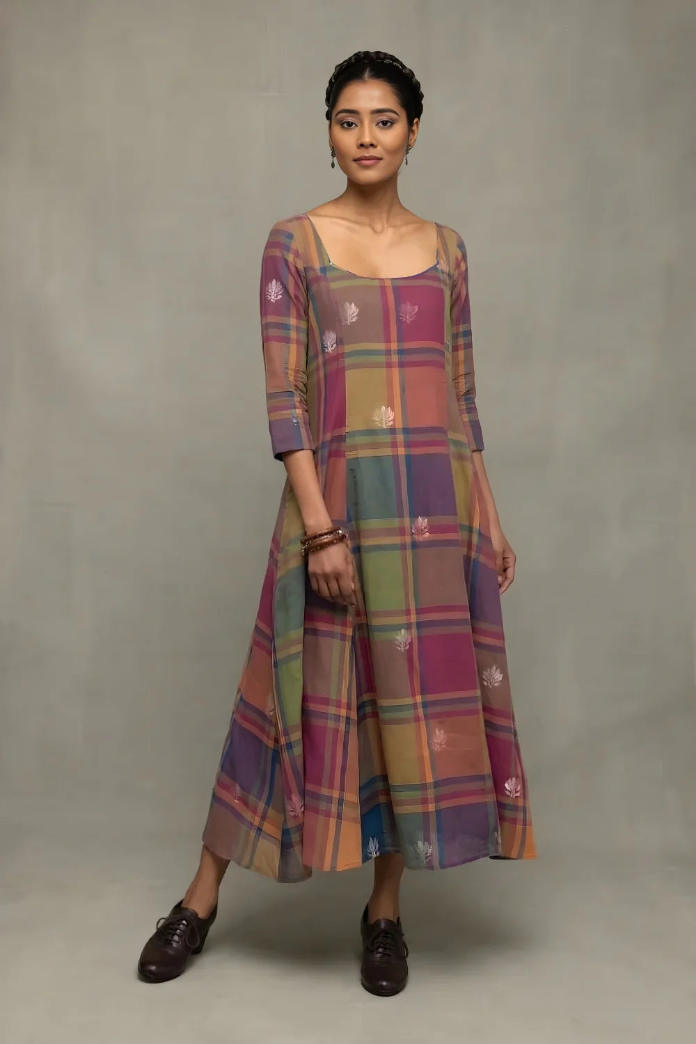 Handwoven Pure Cotton Jamdani Dress with Shalpa Lotus Motifs
