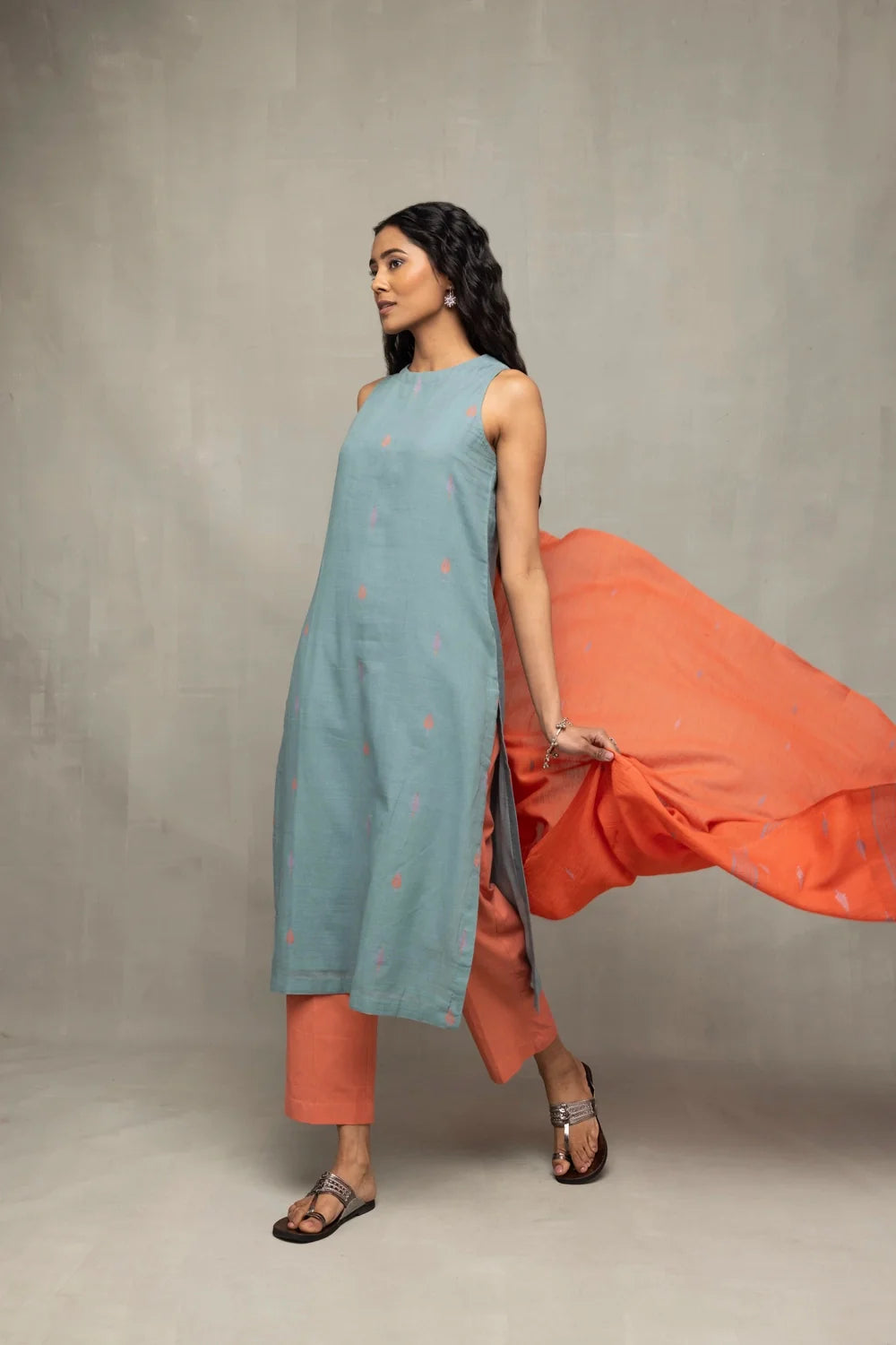 Handwoven Zen Blue Jamdani Kurta Set with Tangerine Leaf Motif Dupatta