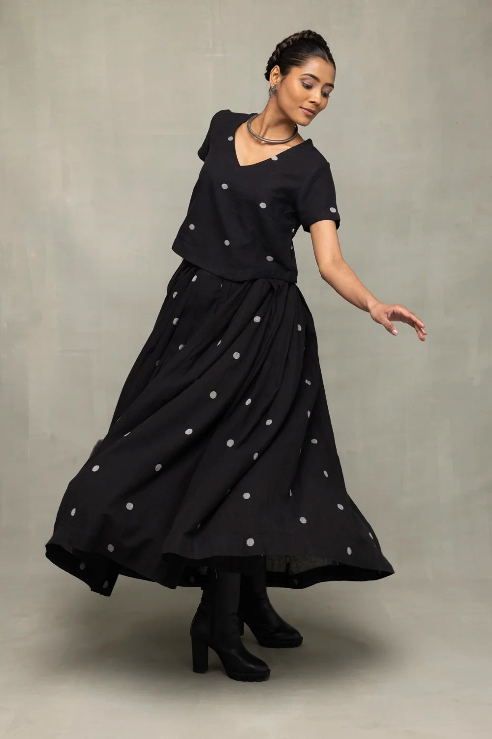 Black Polka Jamdani Skord-Sutra Art of Clothing