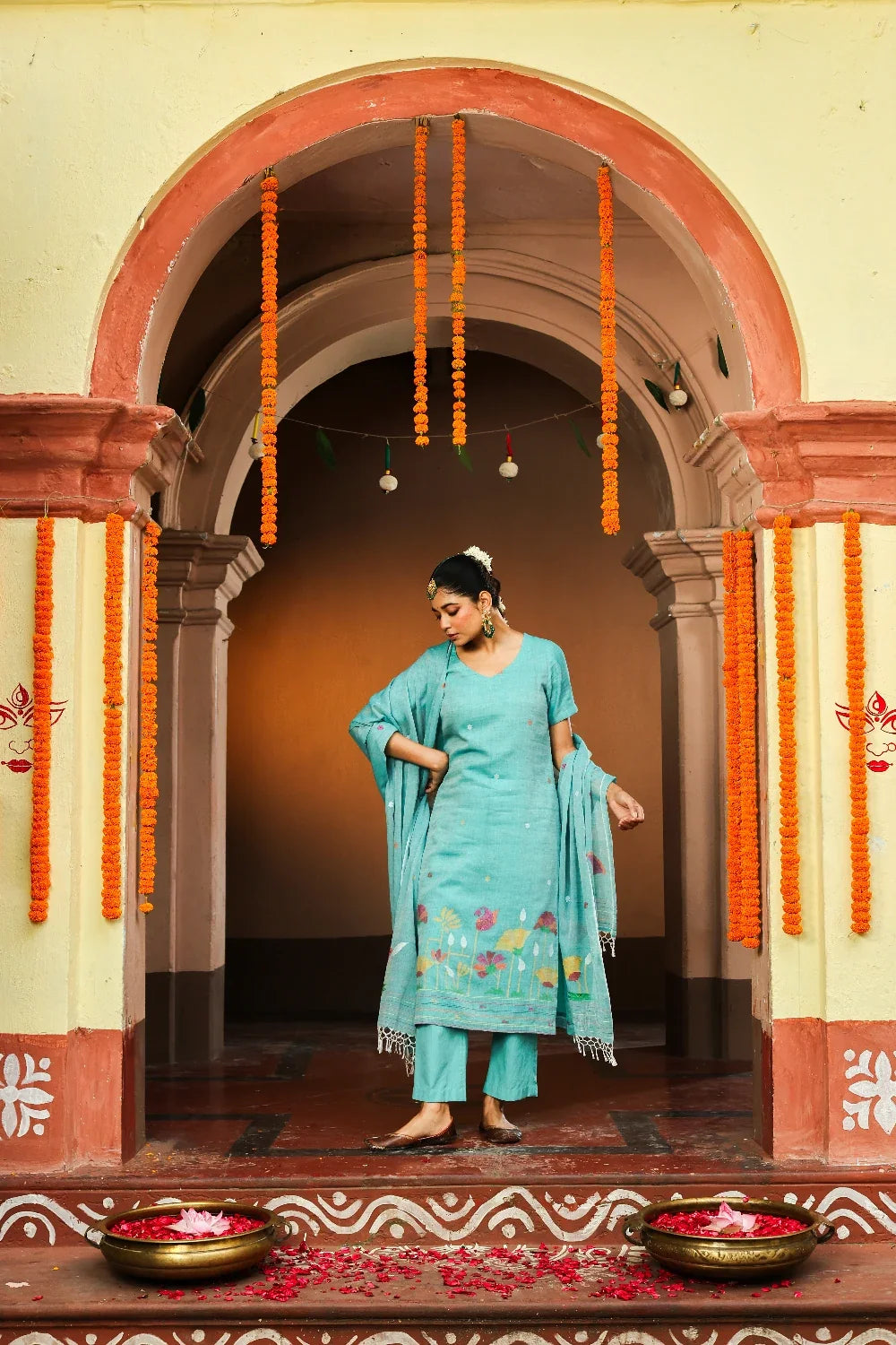 Lightweight Breathable Green Pure Cotton Jamdani Kurta Set for Everyday Wear