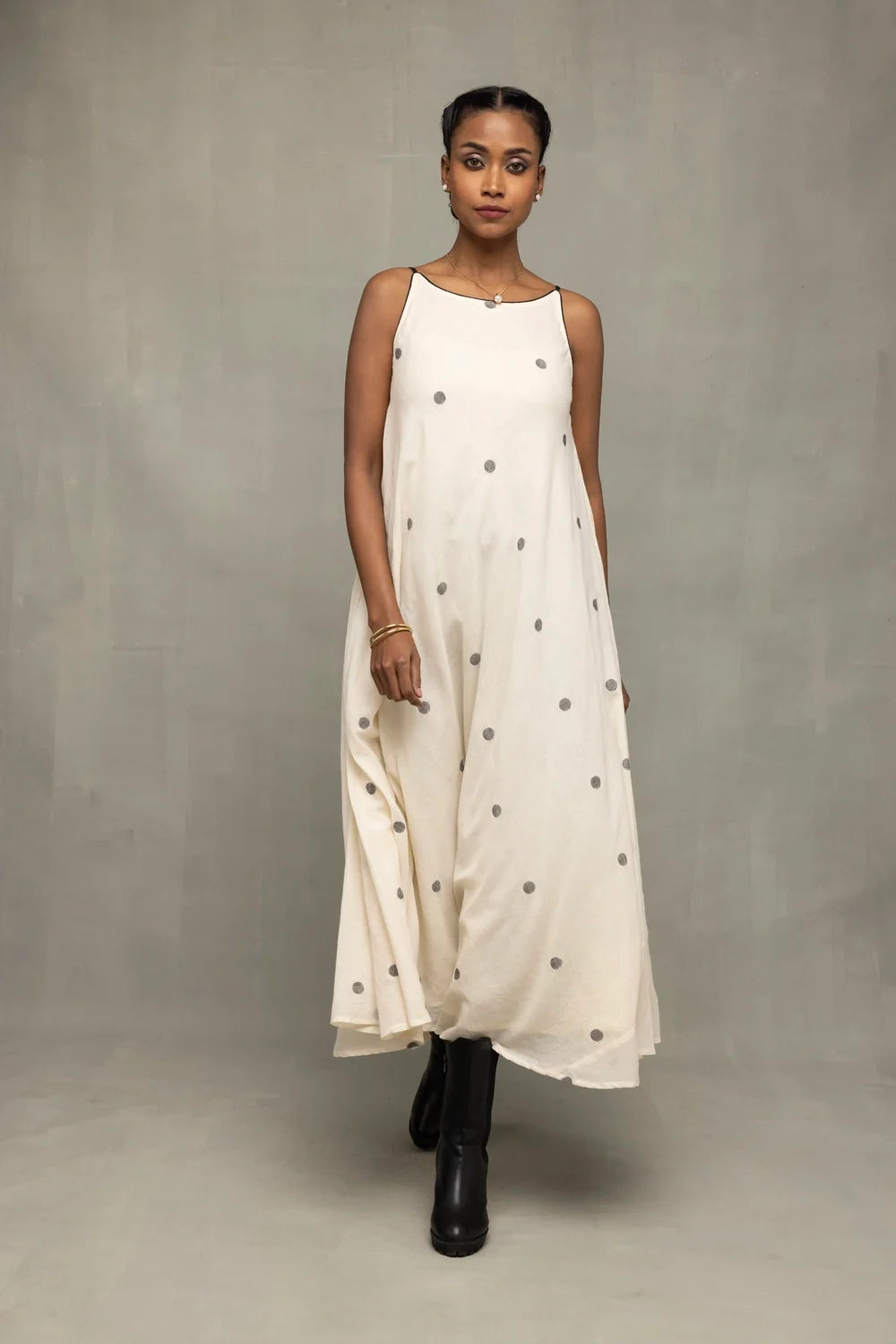 Lightweight Breathable Pearl White Trapeze Jamdani Dress for Everyday Wear