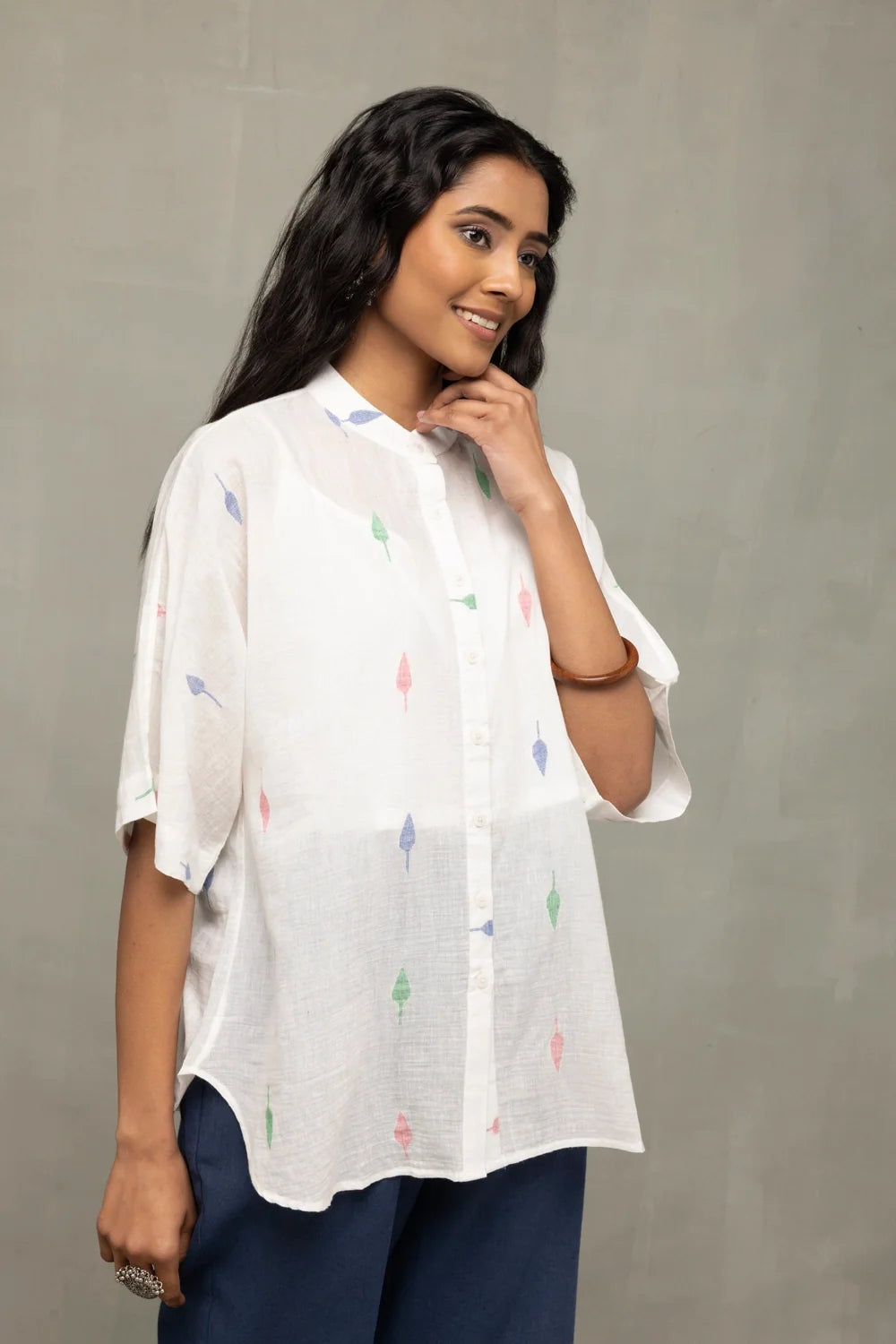 White Leaf Cotton Jamdani Shirt-Sutra Art of Clothing