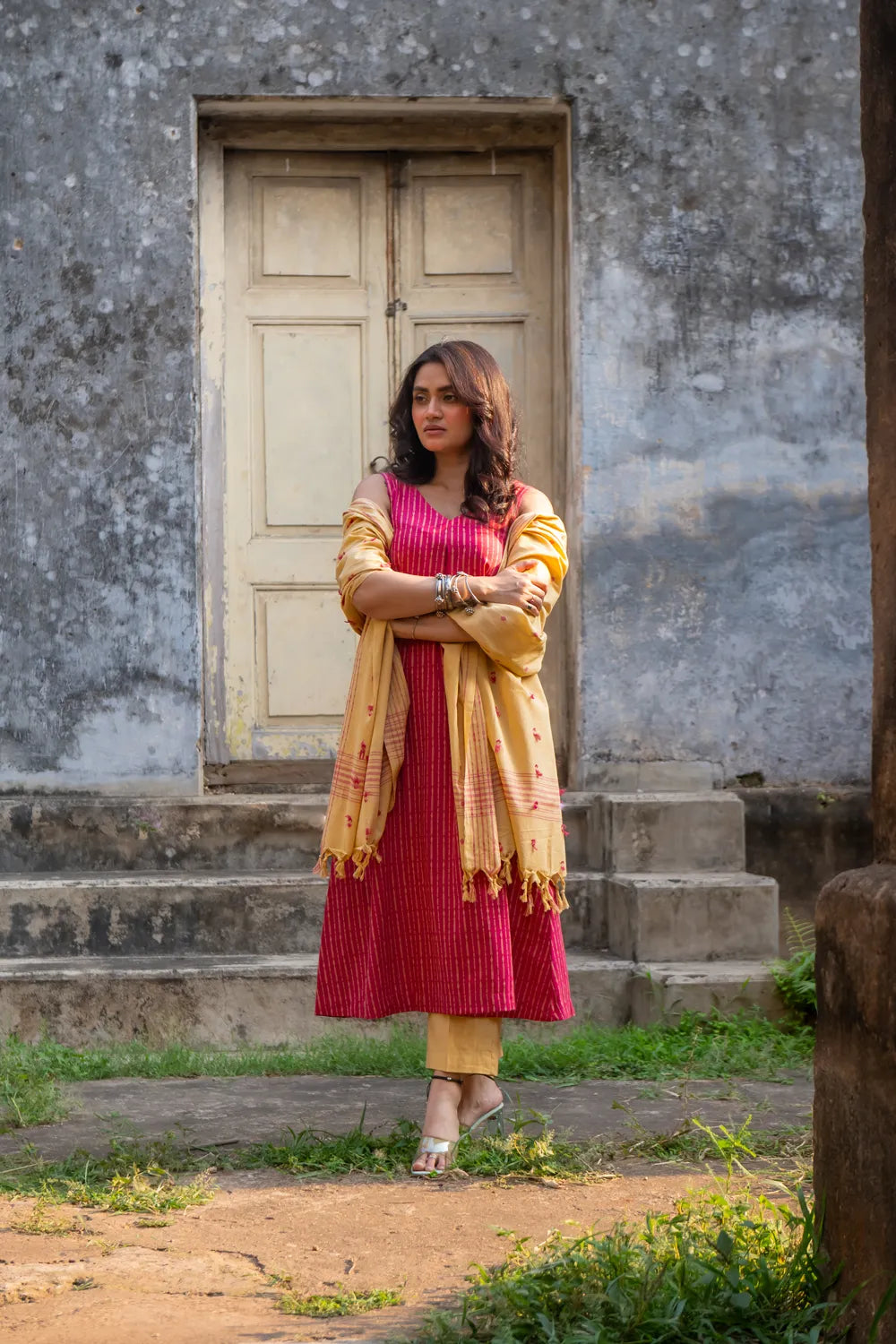 Pink Pure South Cotton Woven Kurta Set with DupattaPink Pure South Cotton Woven Kurta Set with Dupatta