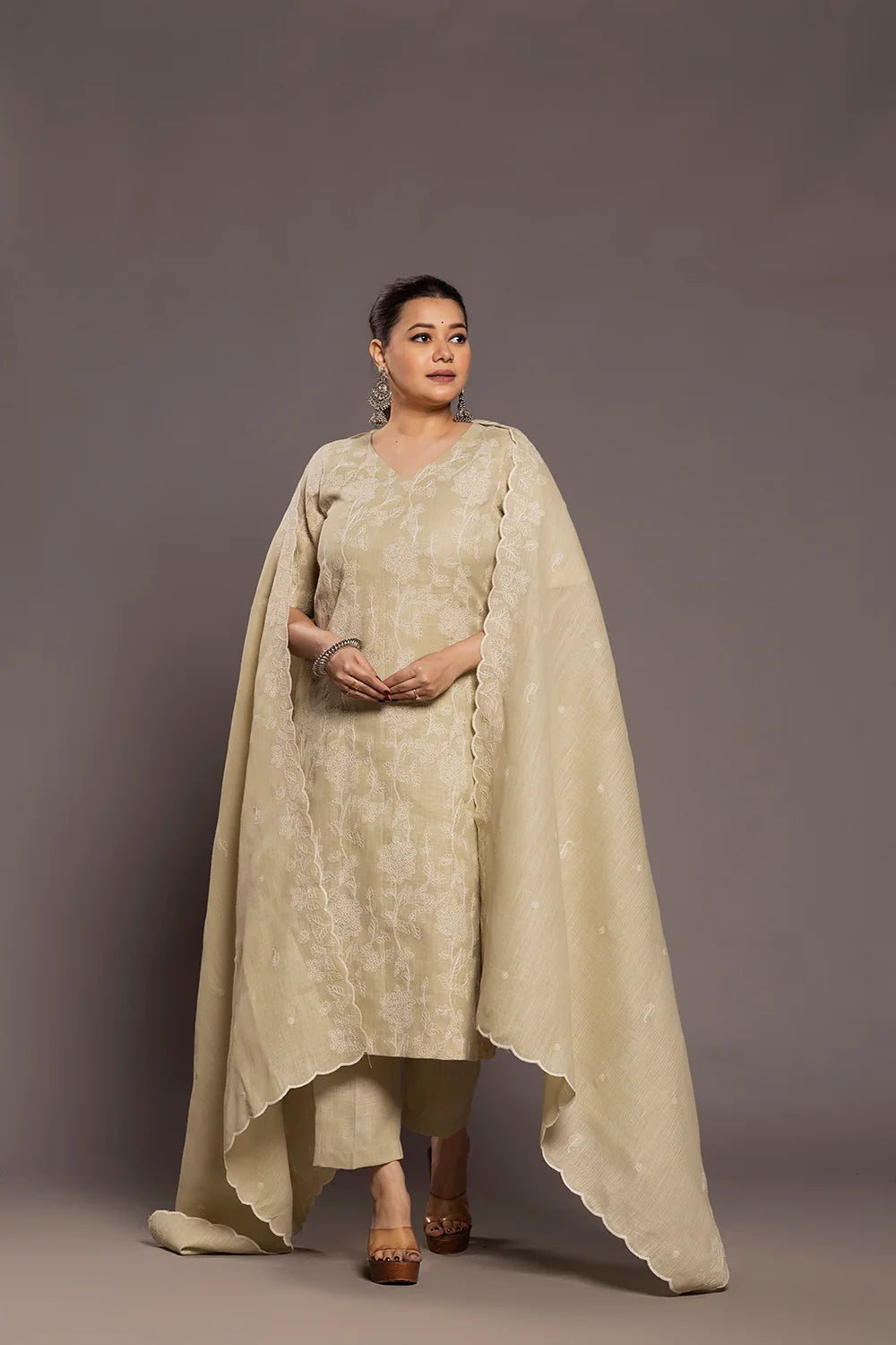 Premium Green Essence Linen Embroidered Kurta Set for Everyday Wear