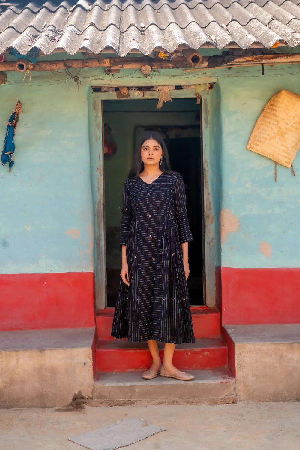 Shimmer Black Handwoven Jamdani Dress