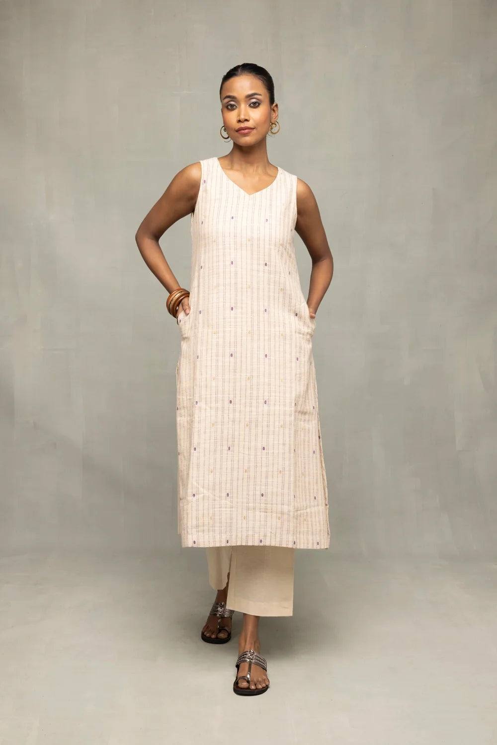 Traditional Cream and Mauve Zari Kurta Set with Dupatta for Ethnic Wear