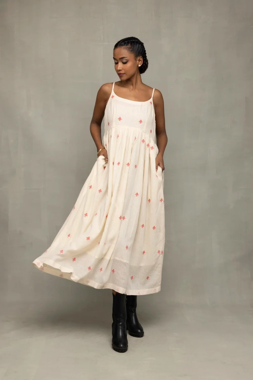 Cream Red Dheki Pure Cotton Jamdani Dress-Sutra Art of Clothing
