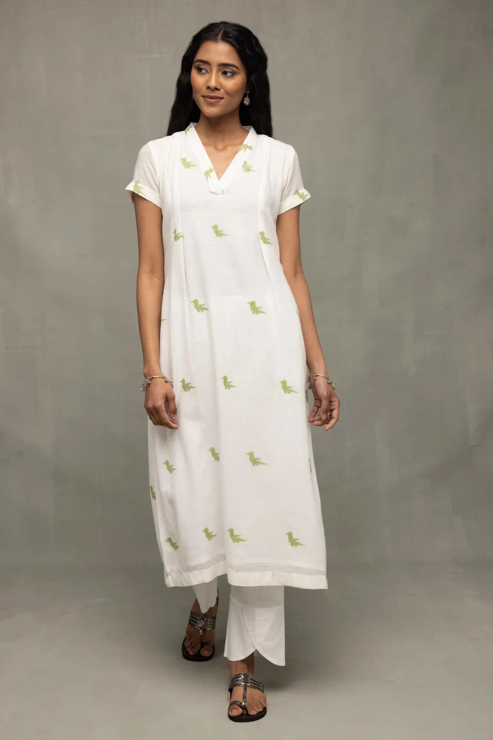Traditional Ivory Sage Green Bird Motif Jamdani Kurta Set for Ethnic Wear