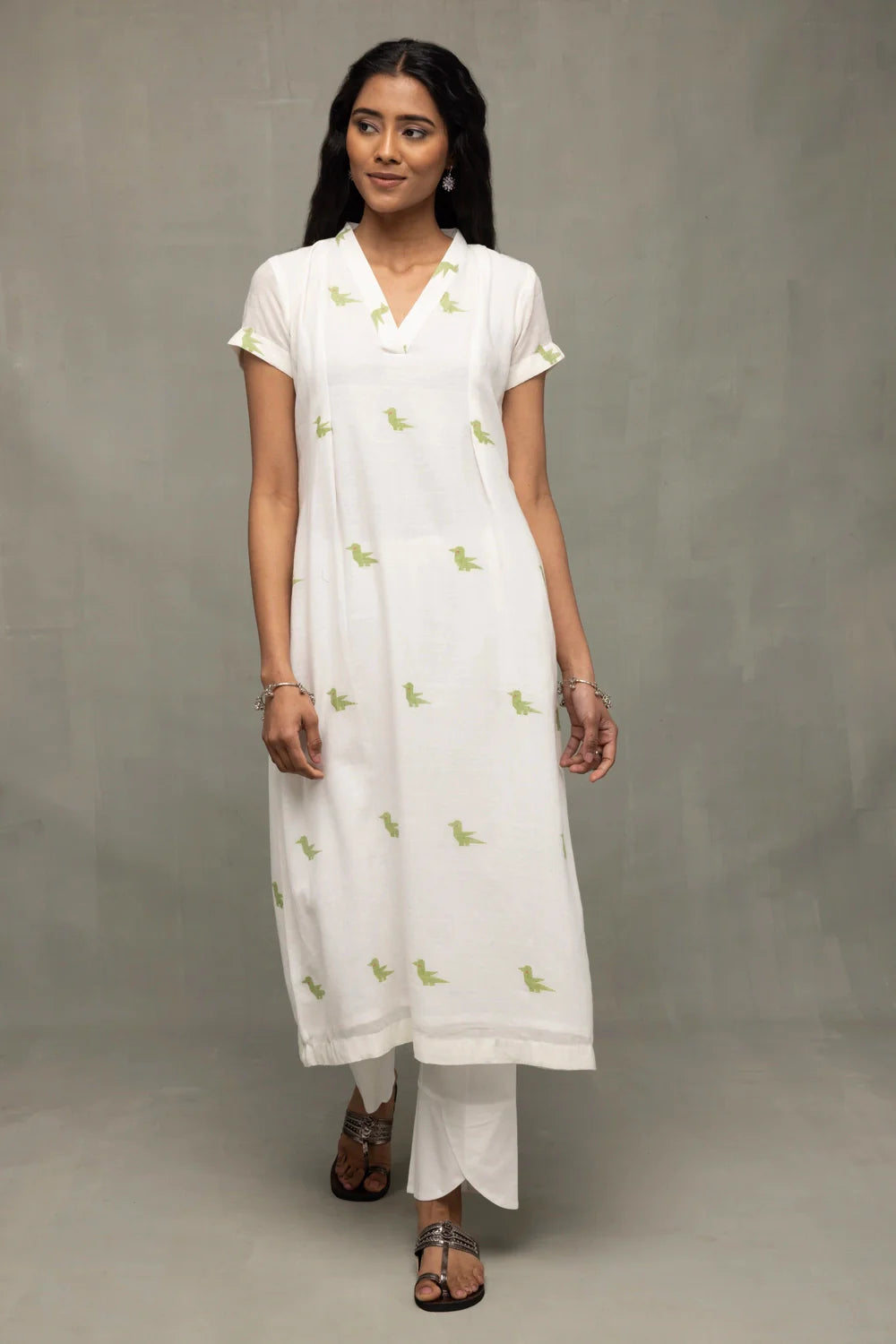 Traditional Ivory Sage Green Bird Motif Jamdani Kurta Set for Ethnic Wear
