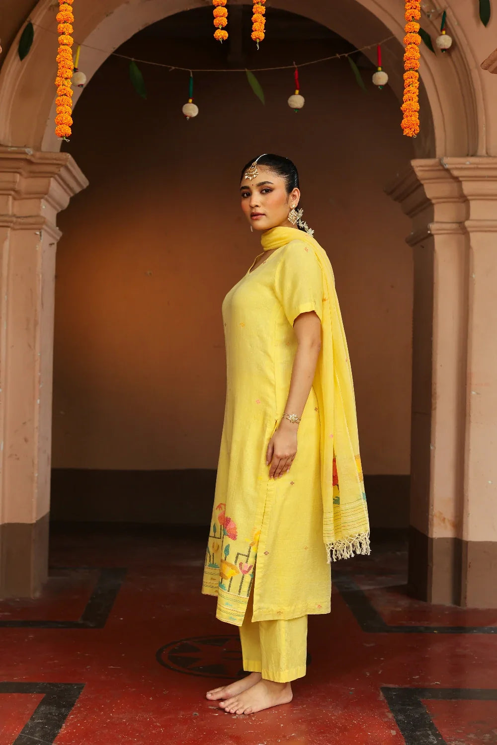 Traditional Yellow Handloom Jamdani Kurta Set with Dupatta for Ethnic Wear