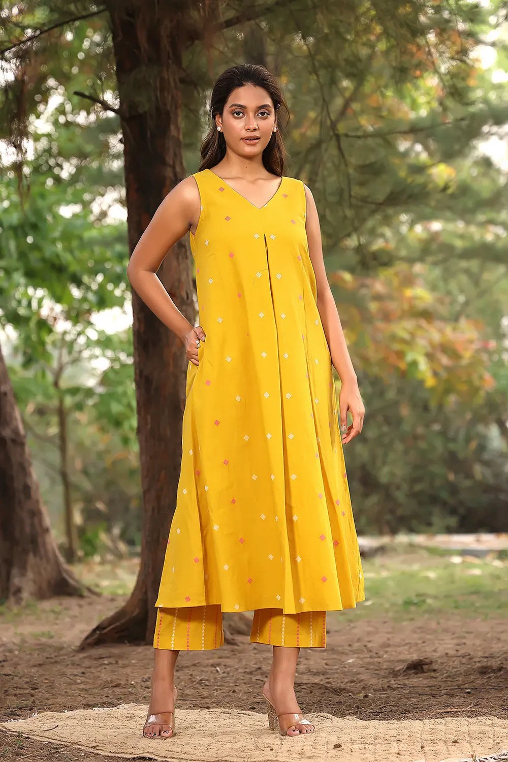 Yellow Pure Cotton Kurta Pant Set with Woven Pink White Motifs