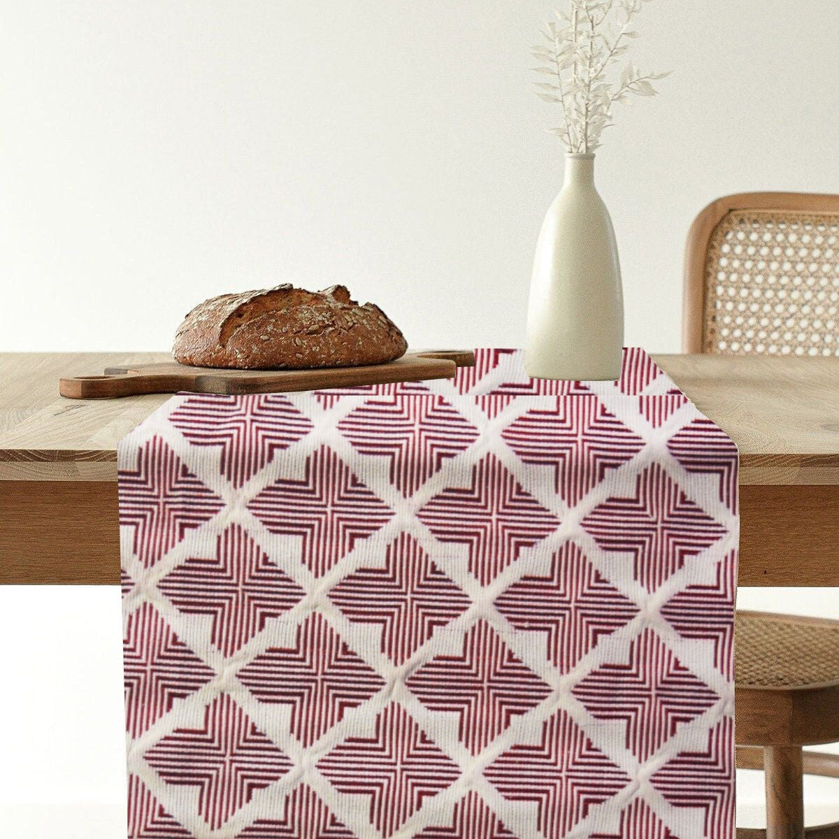 Concentric Quadritral Table Runner – The Sustainable Marketplace