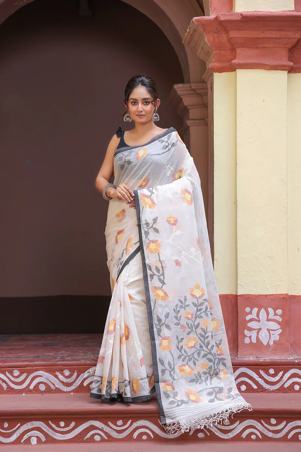 Handloom White Pure Cotton Exclusive Jamdani Saree with Yellow & White Flowers