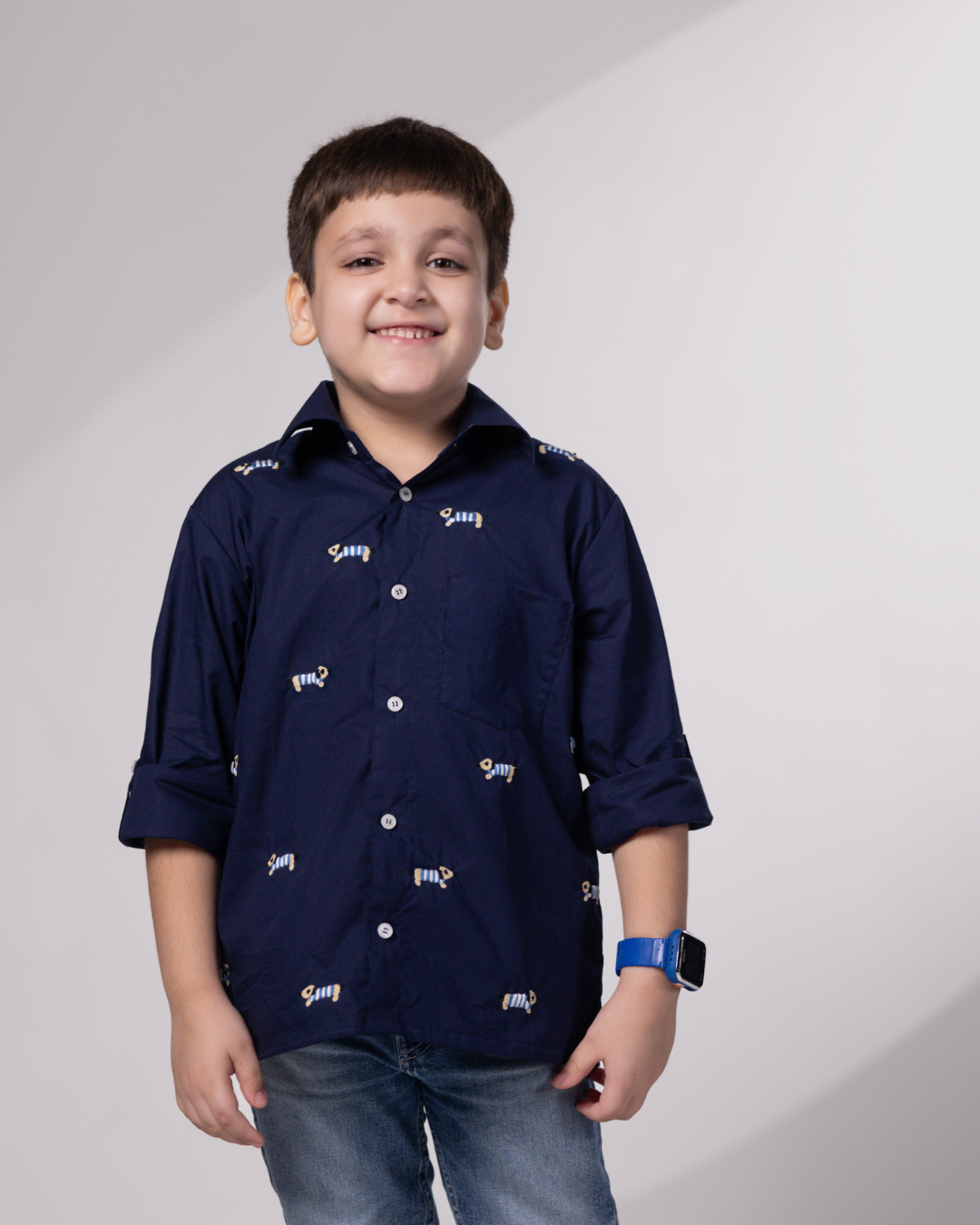 Leo Hand-Embroidered Shirt – hand-embroidered 100% cotton – RASRA MAI