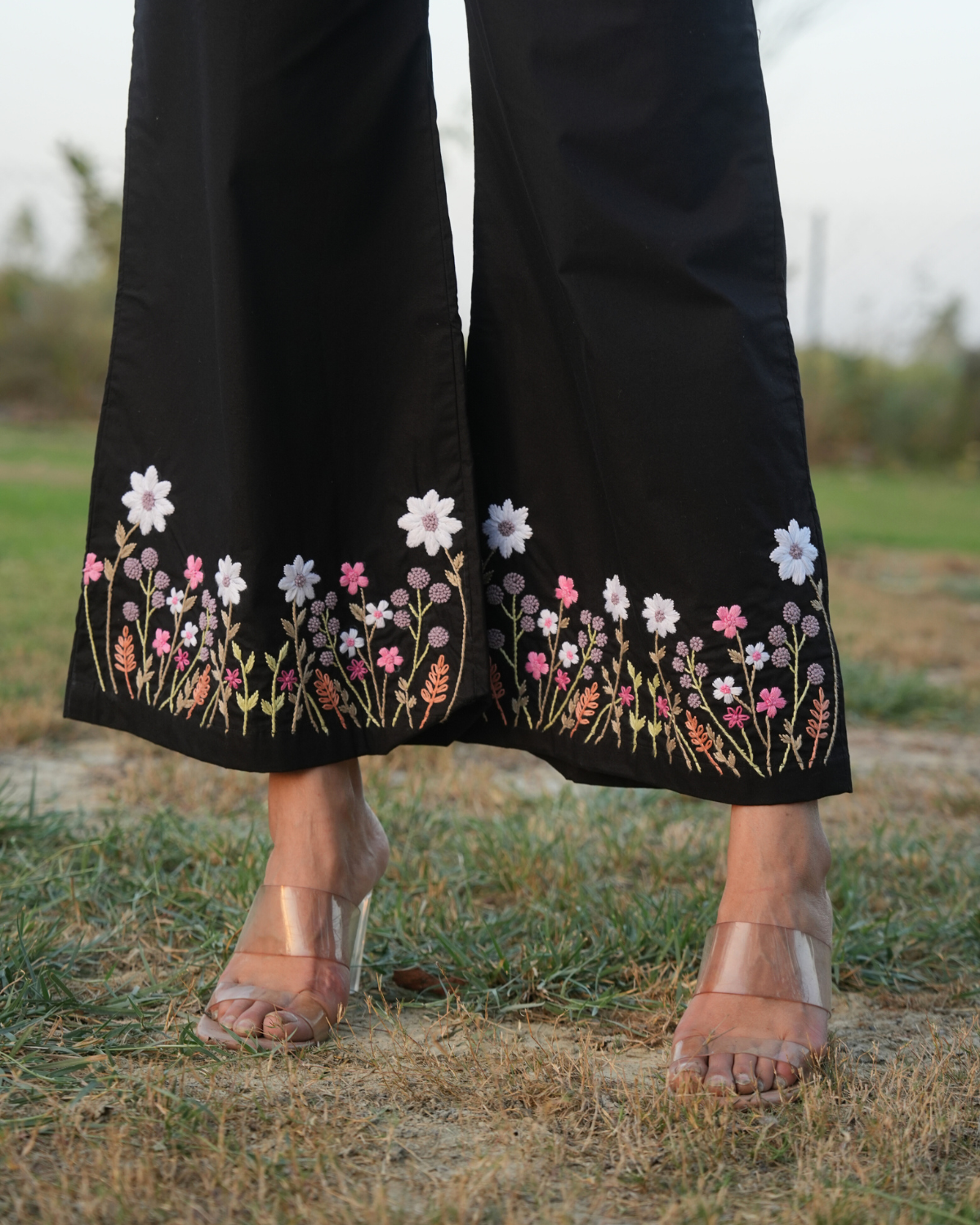 Hina Hand-Embroidered Pant – hand-embroidered 100% cotton – RASRA MAI
