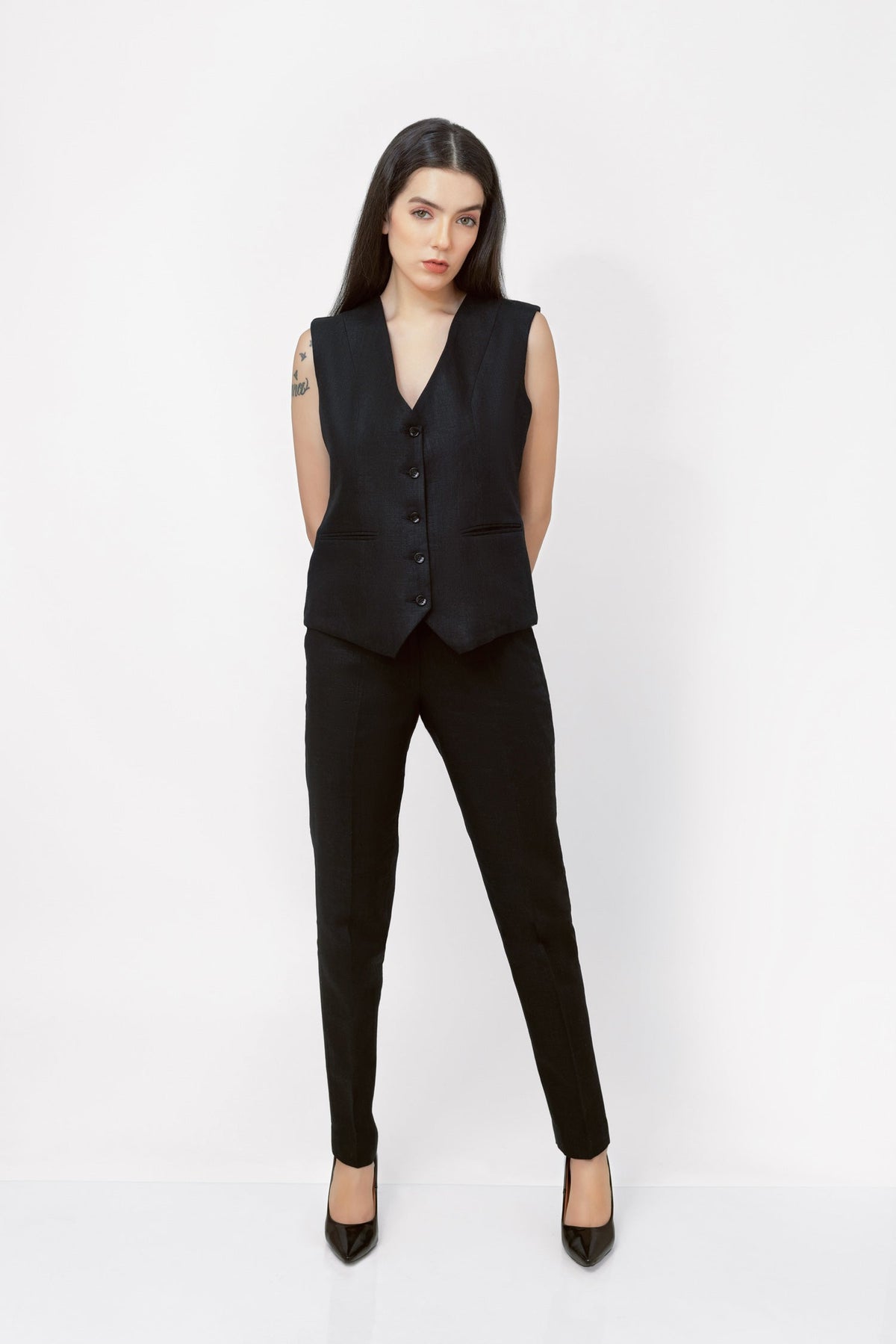 Dove - Woman linen vest adamleaves