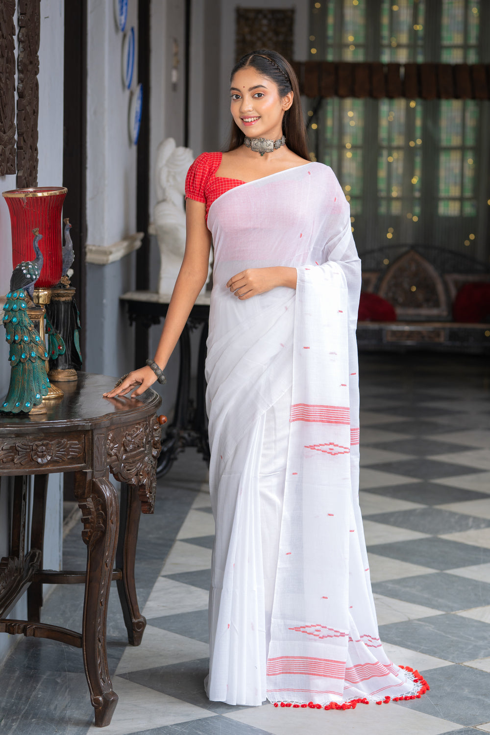 Handloom Red & White Mul Cotton Saree-Sutra Art of Clothing