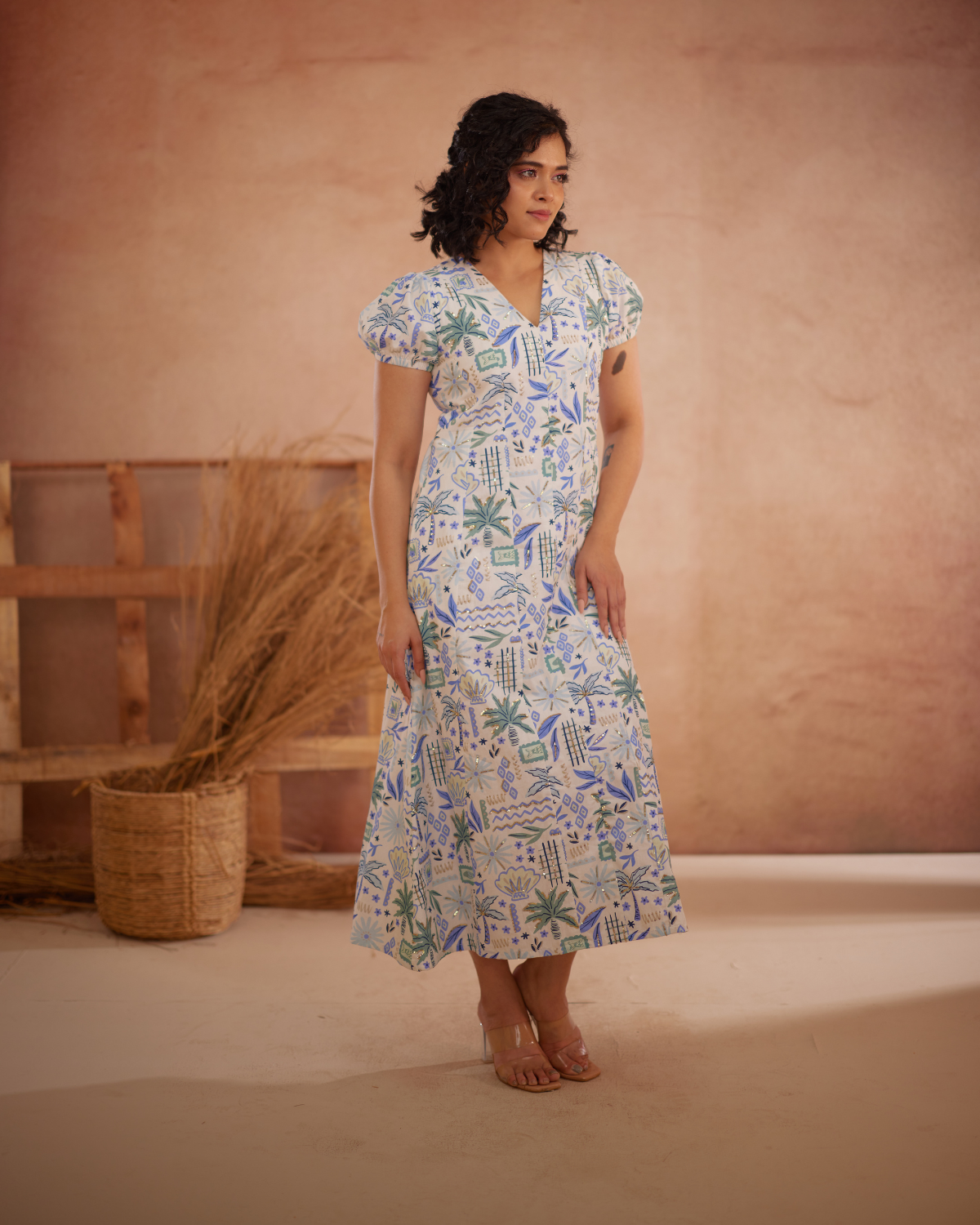 Siya Hand-Embroidered Ocean Maxi Dress – hand-embroidered 100% cotton – RASRA MAI