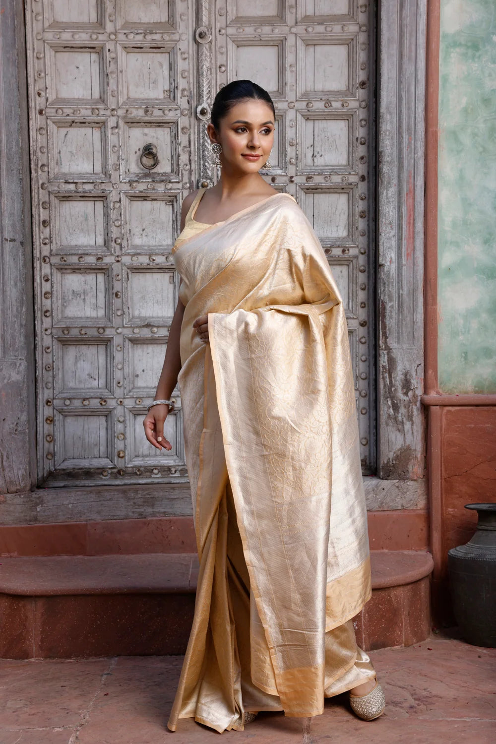 Handloom Vanilla Cream Pure Silk Banarasi Saree-Sutra Art of Clothing
