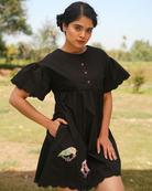 Mahiraa Hand-Embroidered Short Dress – hand-embroidered 100% cotton – RASRA MAI