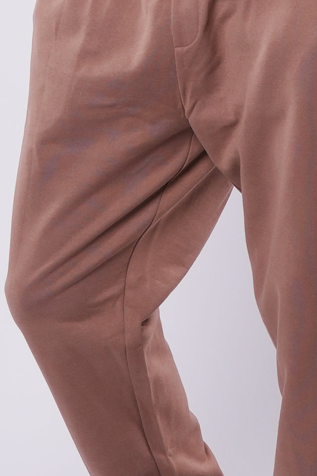 #color_brown