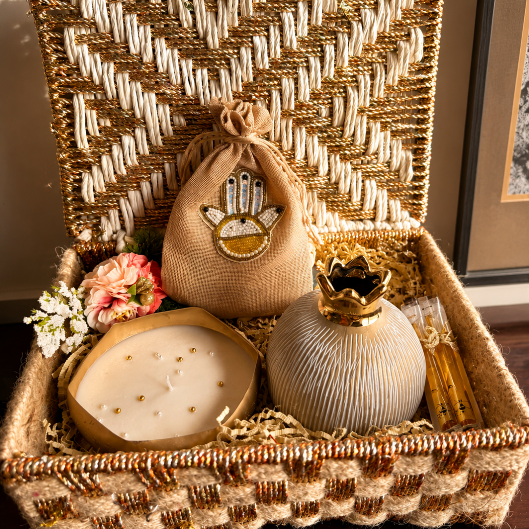 Swarn Utsav White & Gold Festive Gift Basket - https://artecasa.in/