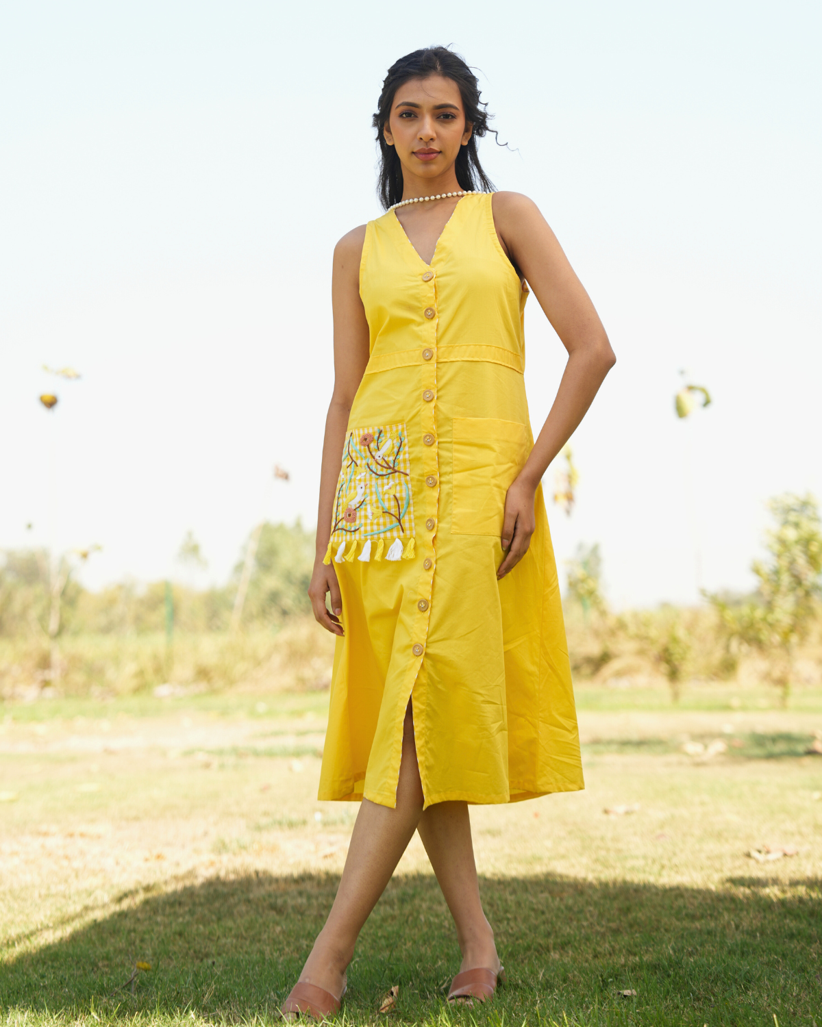 Divissha Hand-Embroidered Midi Dress – hand-embroidered 100% cotton – RASRA MAI