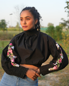 Tashii Hand-Embroidered Crop Top – hand-embroidered 100% cotton – RASRA MAI