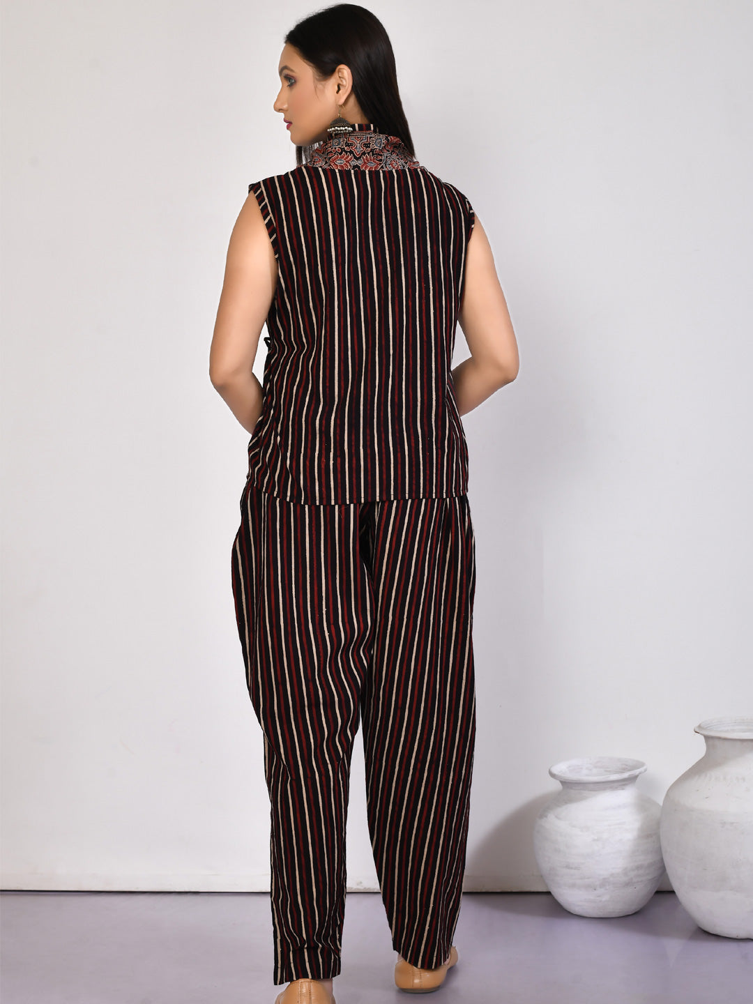 Bella Black Women's Ajrakh cotton pant-1