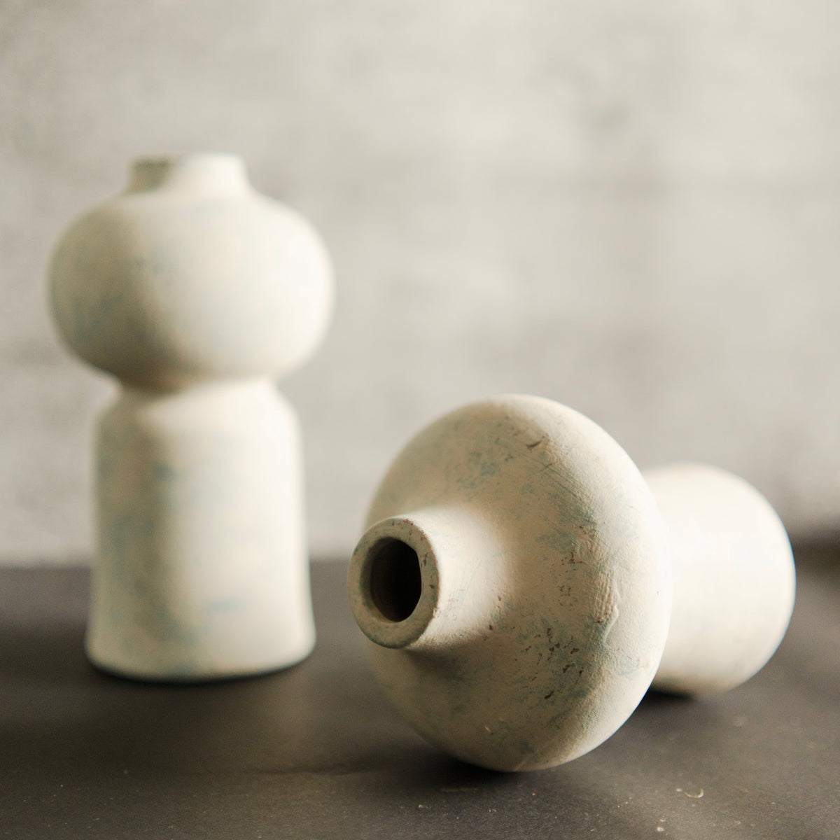 Indigo Whisper Vase Small | Luxury Porcelain Décor - https://artecasa.in/