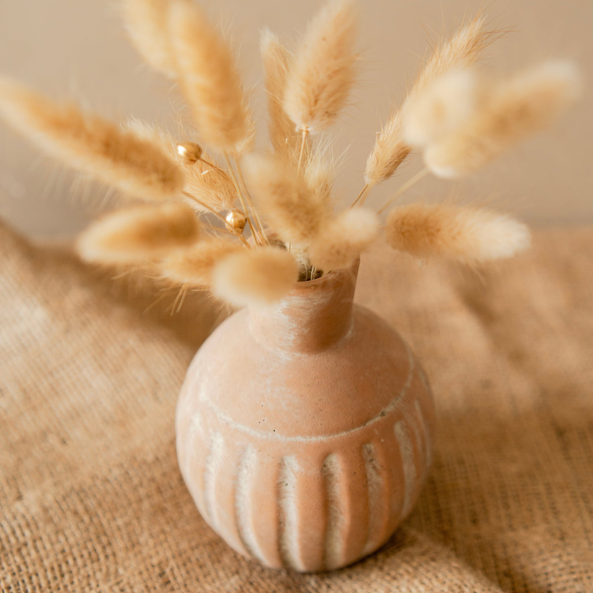 Rustic vase with bunny tails - https://artecasa.in/