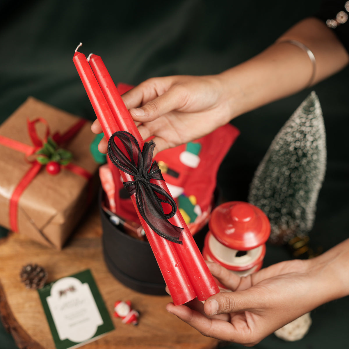 Santa Adventure Box – Christmas Gift Hamper in India - https://artecasa.in/