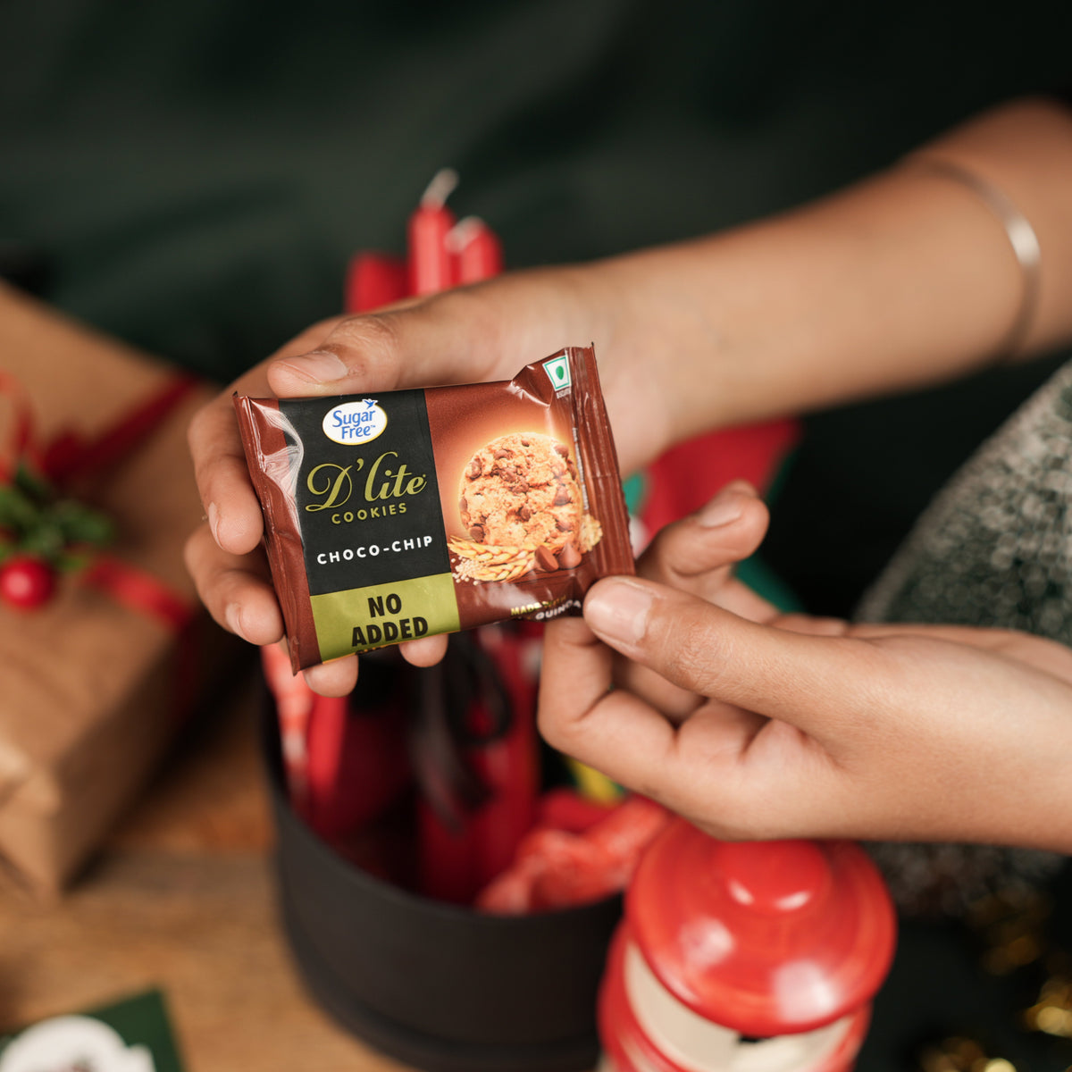 Santa Adventure Box – Christmas Gift Hamper in India - https://artecasa.in/