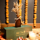Rustic bloom gift set - https://artecasa.in/