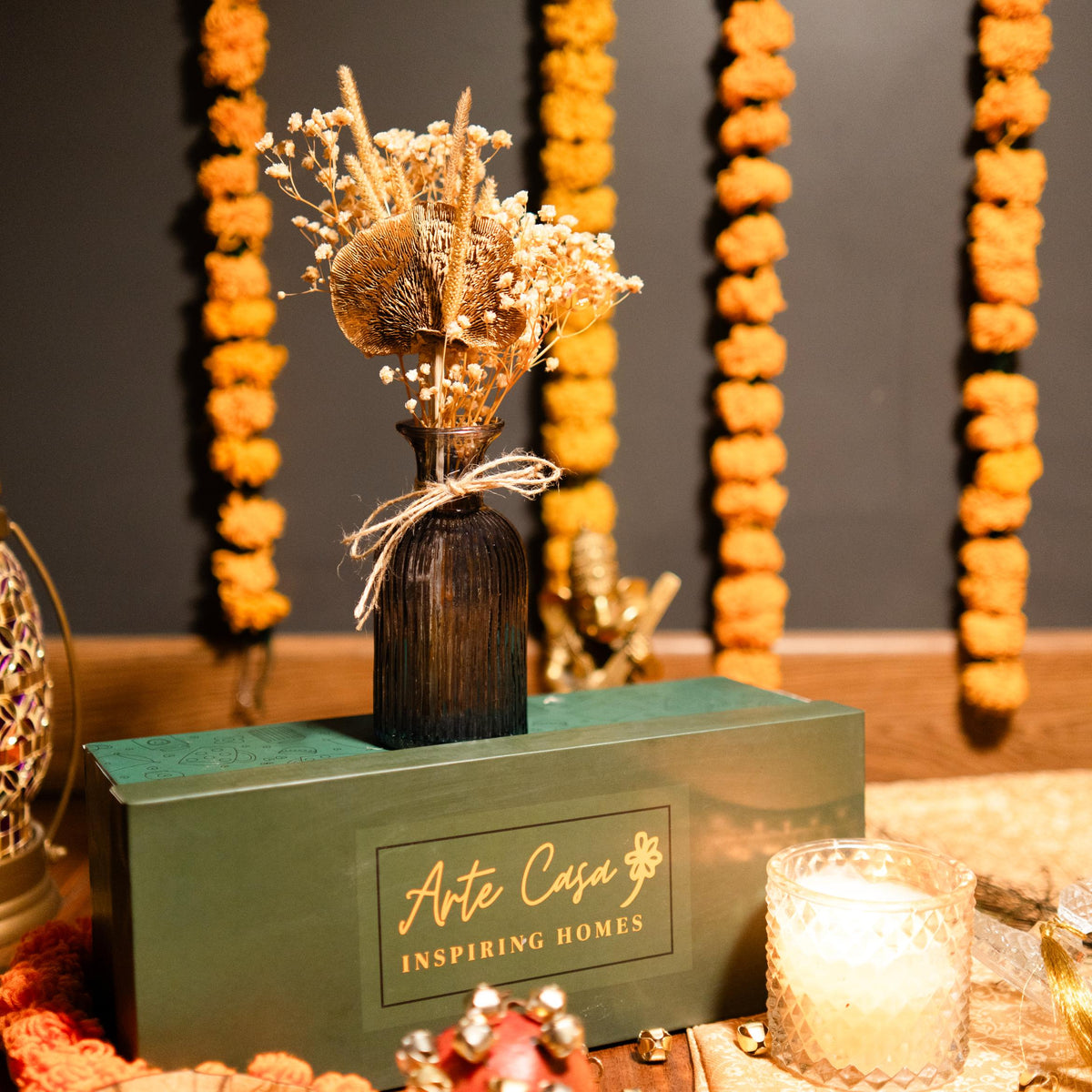 Everlasting Petals Diwali gift box - https://artecasa.in/