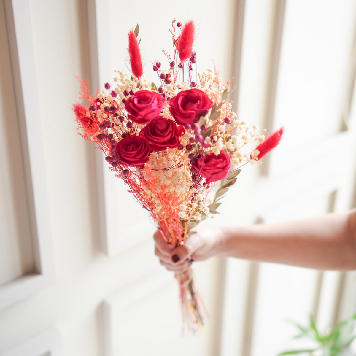 Forever Roses Dried Flower Bunch | Long-Lasting Aesthetic Rose Arrangement for Home Decor & Gifting – ArteCasa - https://artecasa.in/