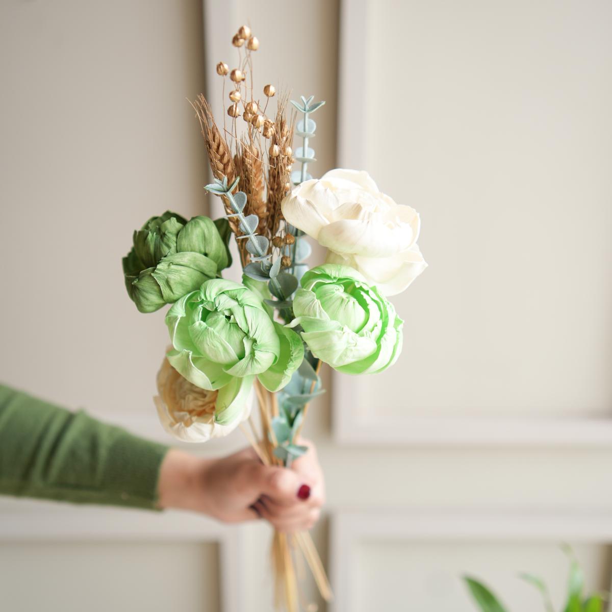 Minimal Peony Dried Flower Bunch | Aesthetic Natural Floral Arrangement for Home Decor & Gifting – ArteCasa - https://artecasa.in/