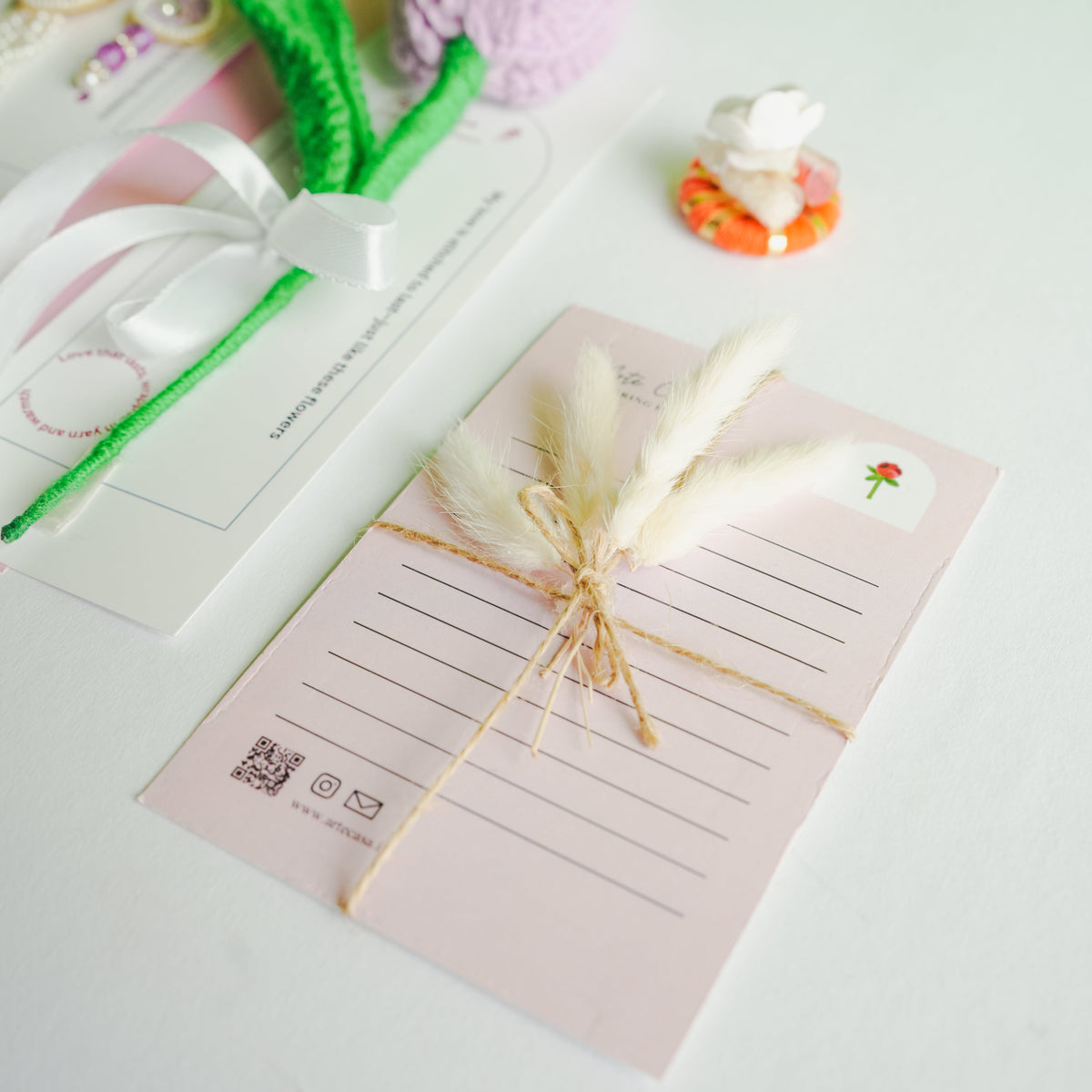 Handcrafted Tulip crochet Rakhi hamper (Light Purple) - https://artecasa.in/