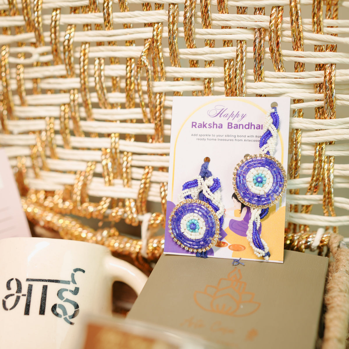 Premium Rakhi hamper for bhai bhabhi - https://artecasa.in/