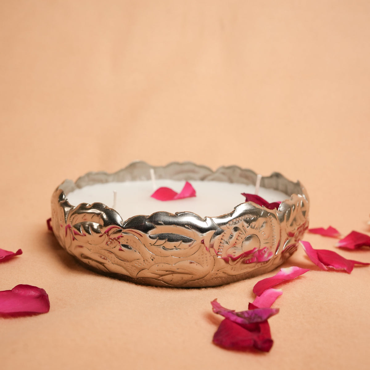 Chandi Urli Candle – Silver Urli Candle for Festive Décor | Artecasa - https://artecasa.in/